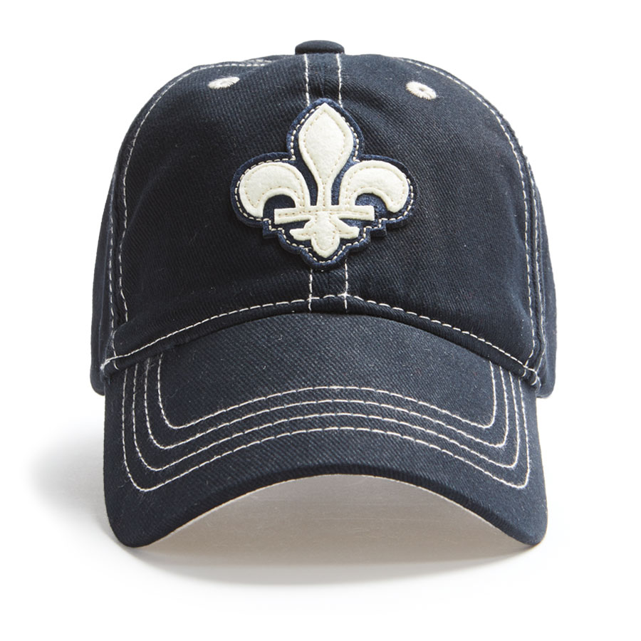 Quebec Shield キャップ